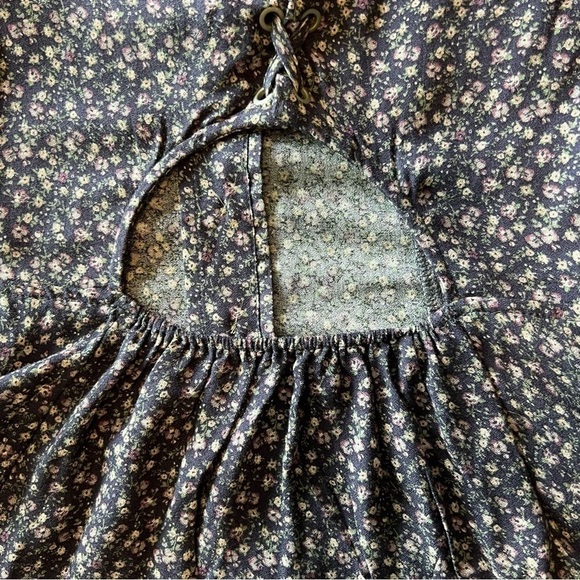 American Eagle Open Lace Up Back Mini Floral Dress Size XS - Picture 7 of 8